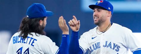 MLB DFS DraftKings Main Slate Picks Breakdown (Monday, April .